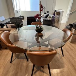 Modern Round Glass Dining Table - 60”