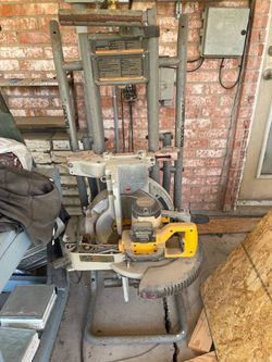 DeWalt Miter Saw on RIDGID Stand