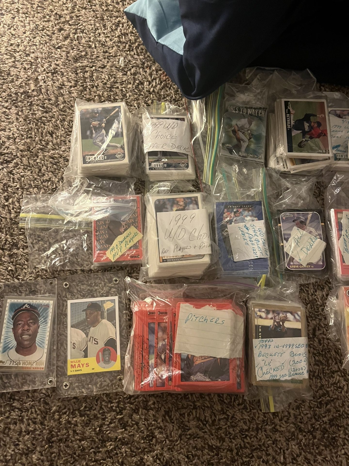 Baseball Cards Lot