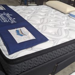12" Medium Hybrid Mattress 