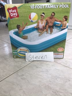 Play Day 10 ft Family Pool