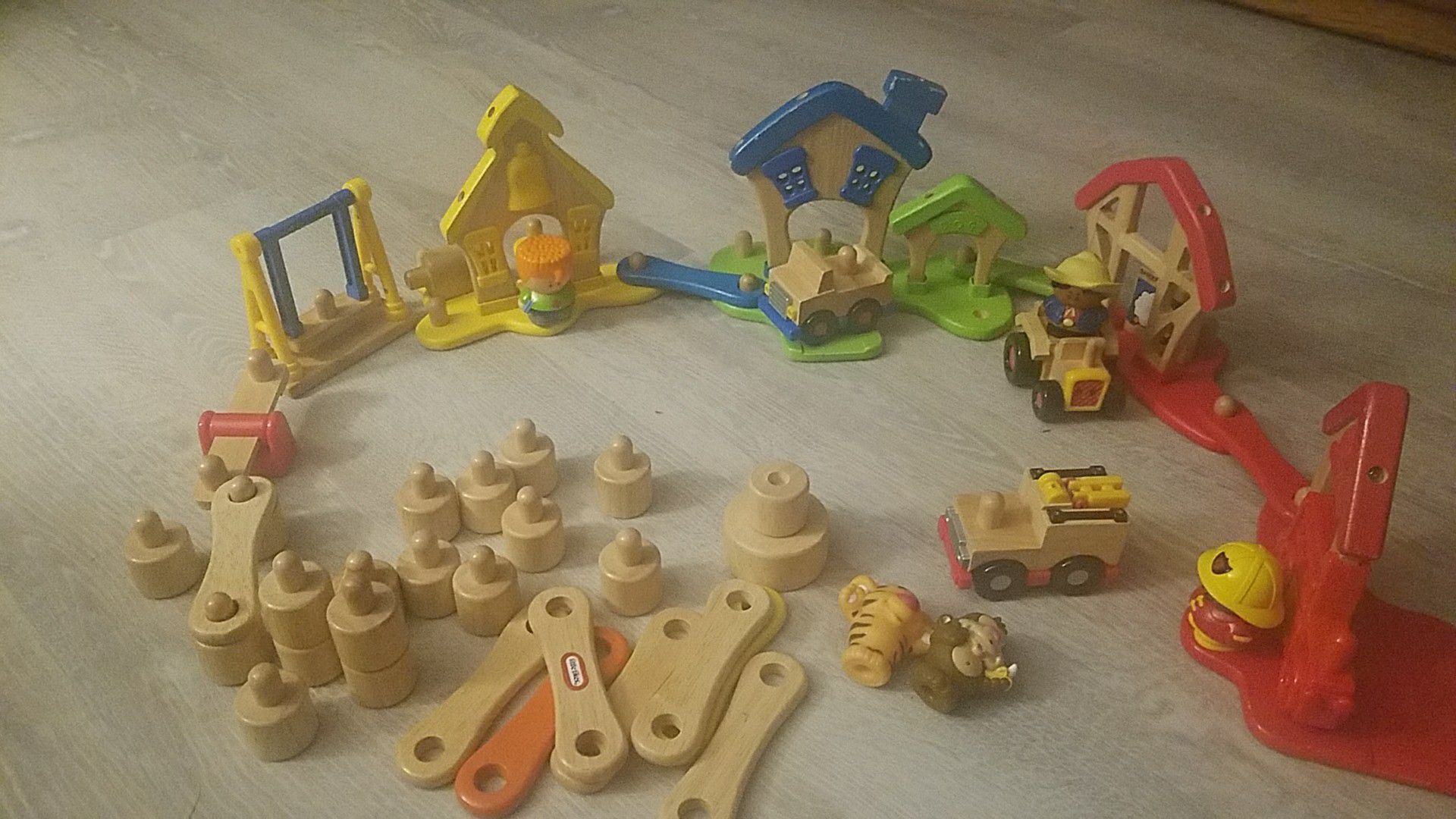 Little Tikes Timber Town with fire truck people and vehicles