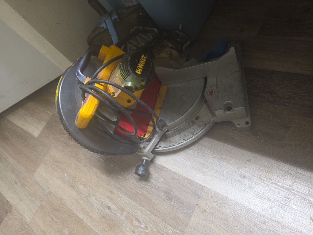 12inch Compound Mitter Saw