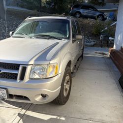 2005 Ford Explorer Sport Trac