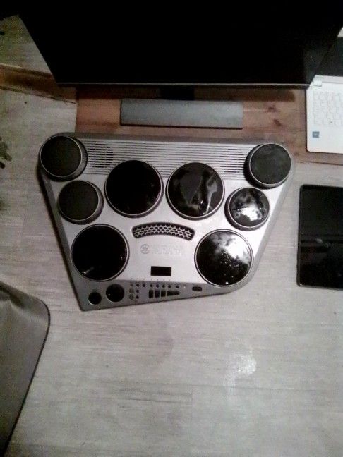 Yamaha Electric Drum Kit
