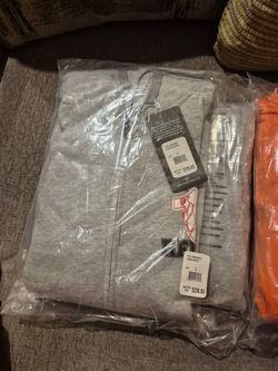 Grey, True religion set,size small