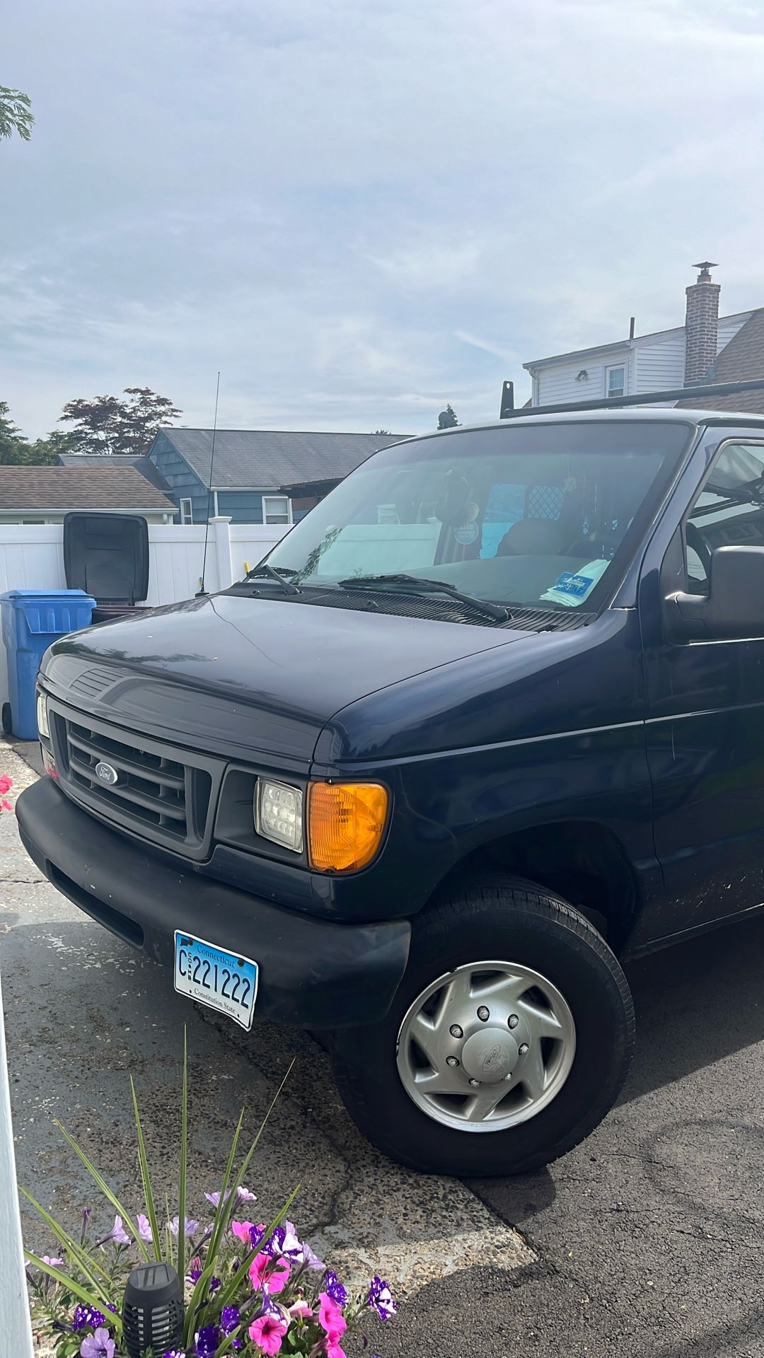 2003 Ford E-250