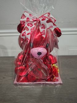Valentine Bear