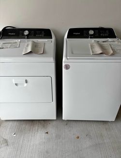 Whirpool washer and dryer electric set