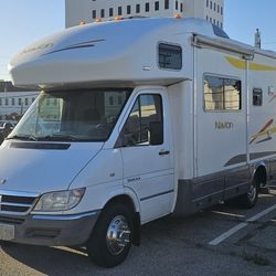 2006 Itasca Navion RV