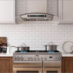 36" Inch wall mount range hood stainless steel glass tempered 600cfm brand new ready to be installed $200 firm FIRM