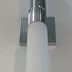 Robert Sonneman Scepter LED Polished Chrome Vanity Light 24” New In Box