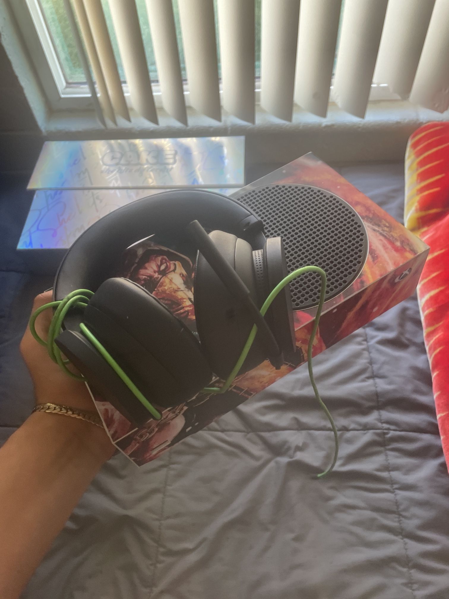 xbox series s with headset