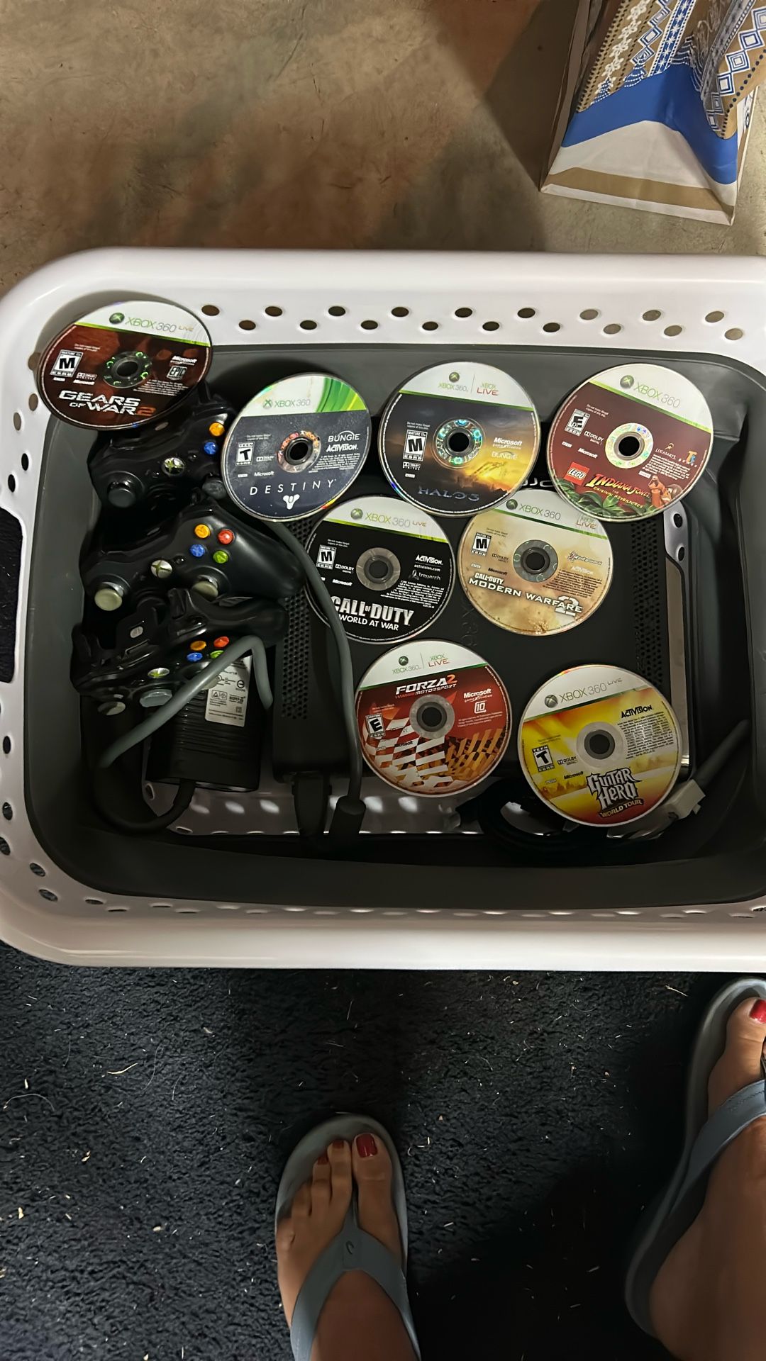 XBOX 360 bundle with Games