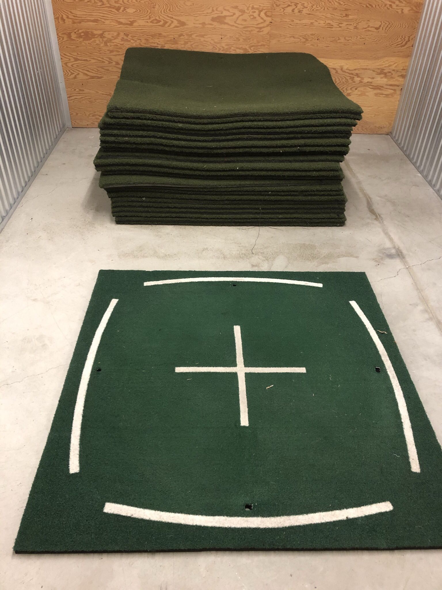 Golf Mats 5’ X 5’ Resort Style Professional Quality Golf Driving