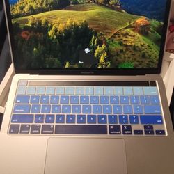 13-inch MacBook Pro with Apple with Apple M1 chip