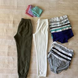Women’s DSG Fleece and Old Navy Joggers With Tank Tops , Size XS