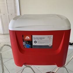 Igloo island breeze cooler