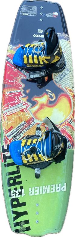 Wakeboard and bindings
