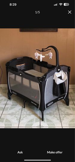 PRACTICALLY NEW GRACO PLAY PEN/ PACK AND PLAY!!!!