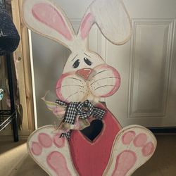 Big Solid Wood Easter Rabbit/Bunny. *** READ BELOW  Excellent Condition 