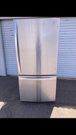 Kenmore bottom freezer, stainless steel refrigerator/ice maker, working very well, clean and nice, one month warranty, delivery available. Dimensions: