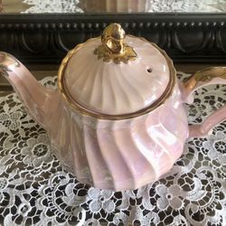 Vintage Sadler Teapot 