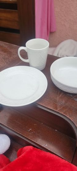 Dinnerware