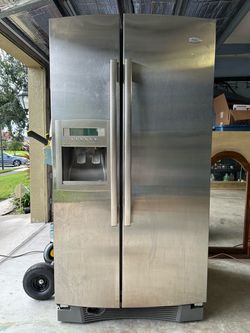 Whirlpool Gold 25 Cu. Ft. Stainless Side-by-Side Refrigerator – Works