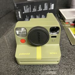 Polaroid Now+ Generation 2 Instant Camera Bundle, Forest Green