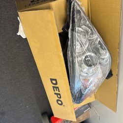 Head Light Toyota Solara Right Side