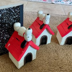 Snoppy Ceramic Decoration 