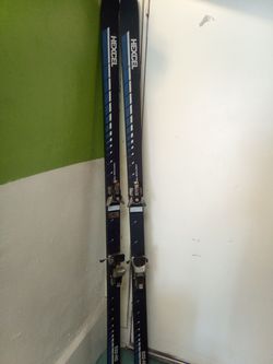 Set of ski's with bindings