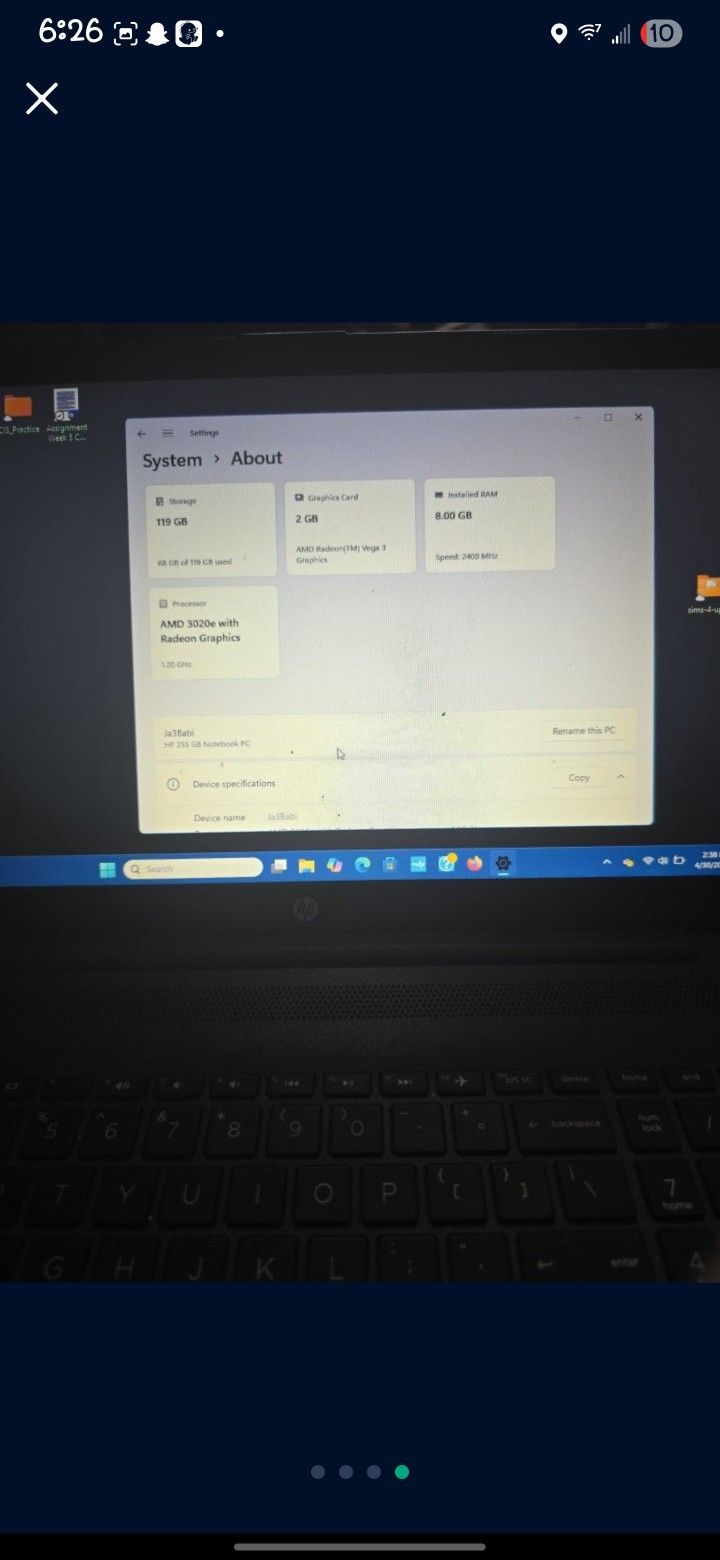 Hp LAPTOP GENTLY USED