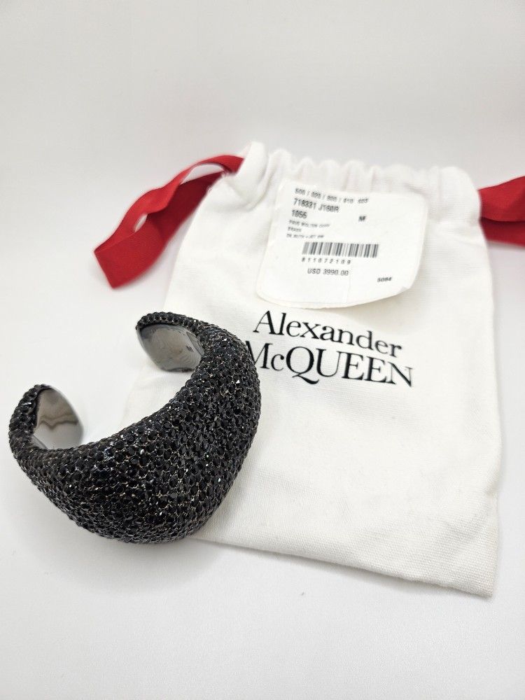 Alexander McQueen M 6.5 7 7.5 in Black Cuff Bracelet Brass Swarovski Crystal $4000 MADE IN ITALY  Gothic Pave
