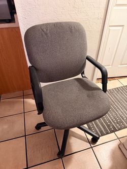 Gray Fabric Office Chair with Armrests