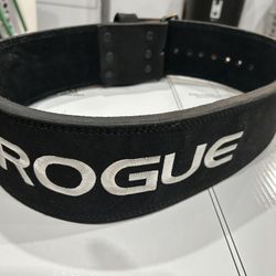 Rogue Weight Lifting Belt Never Used New 