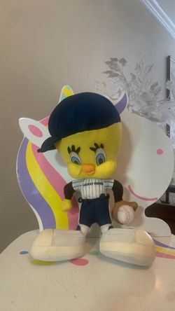 Vintage Looney Tunes Tweety Bird Baseball Player Plush 10”