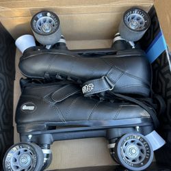 Roller Skates 