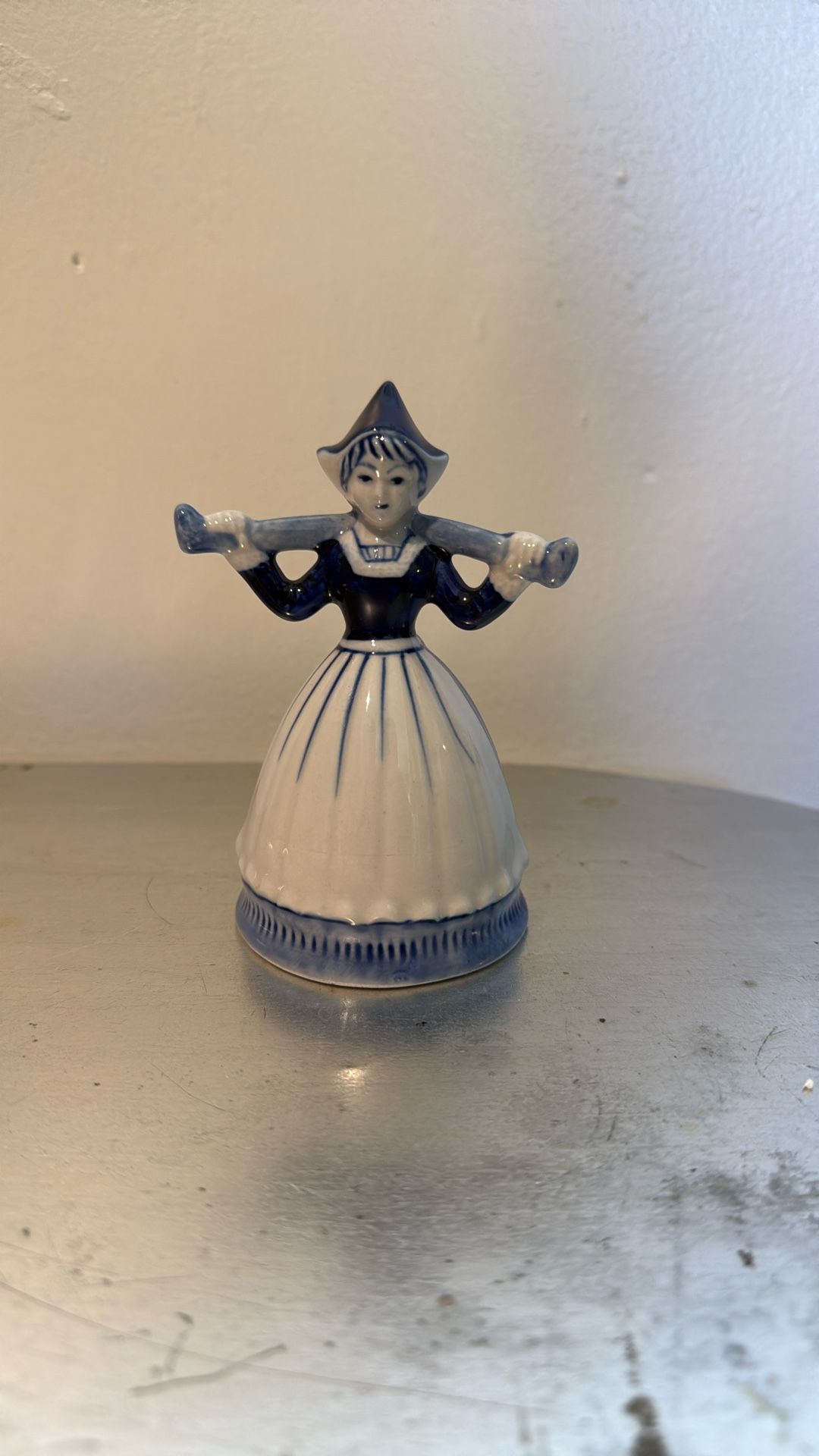 Vintage Delft Blue Milkmaid Figurine 1984 Hand Painted Lady