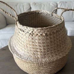 Woven basket