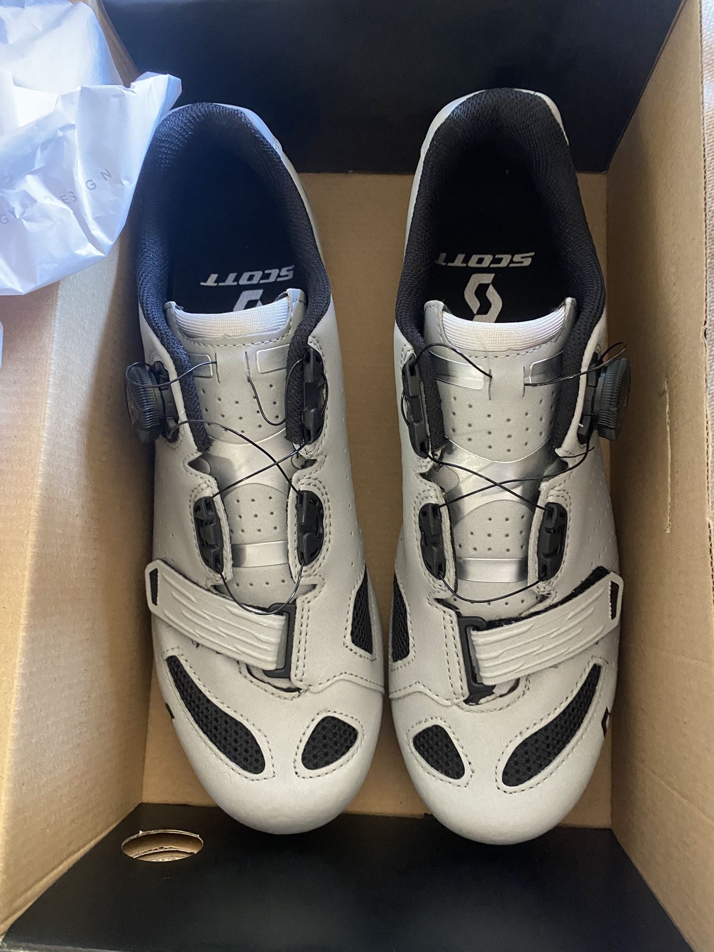 Brand new Scott Boa Road Cycling Shoes