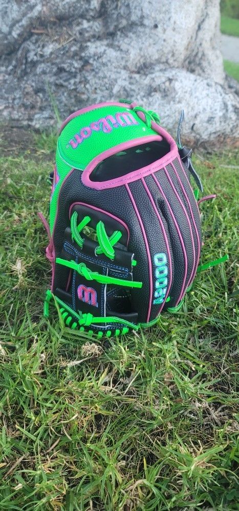 👽 WILSON A2000 👽