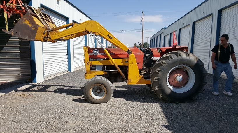 Massey furgeson tractor