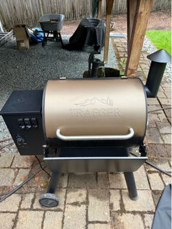 Traeger Pro 22 Smoker & Accessories