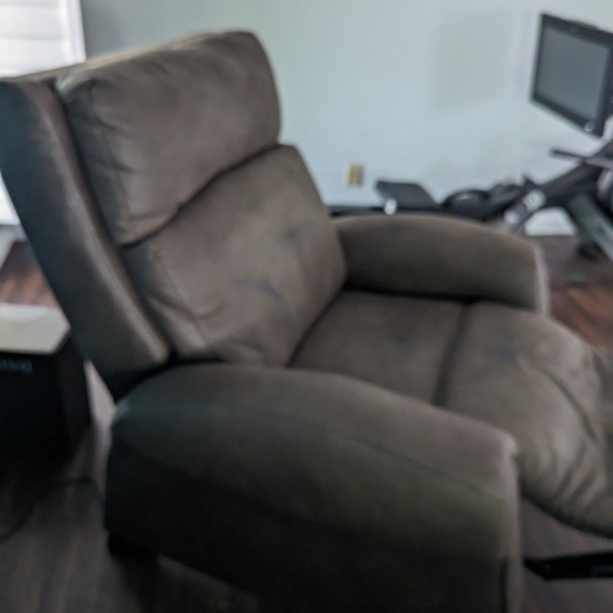 Electric Recliner With Massage And Heating