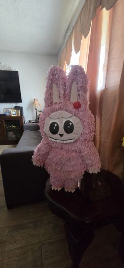 Piñata De Labubu