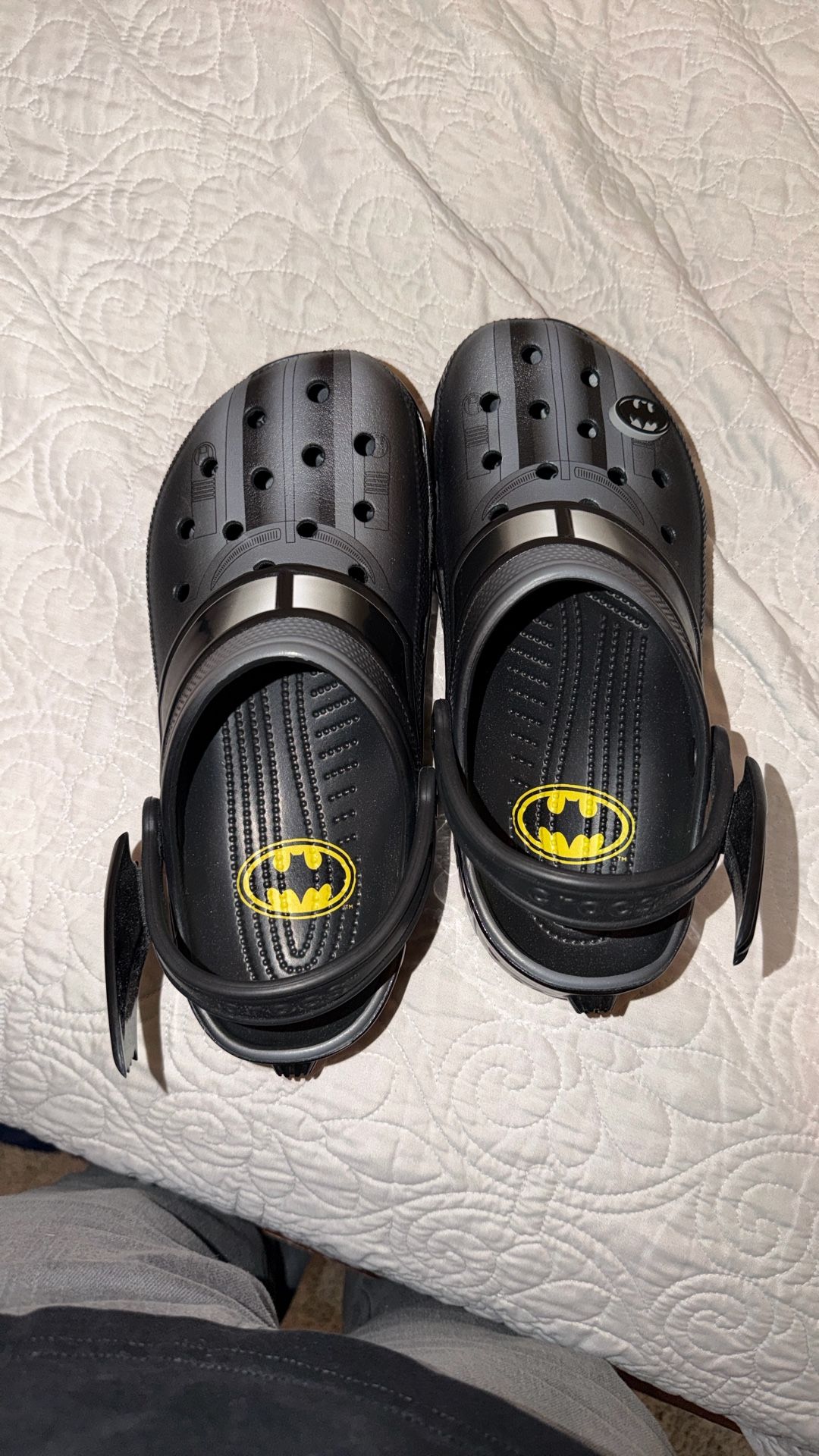 Batman Crocs