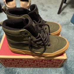 Vans Mte Sk8-Hi Kids  Size 3