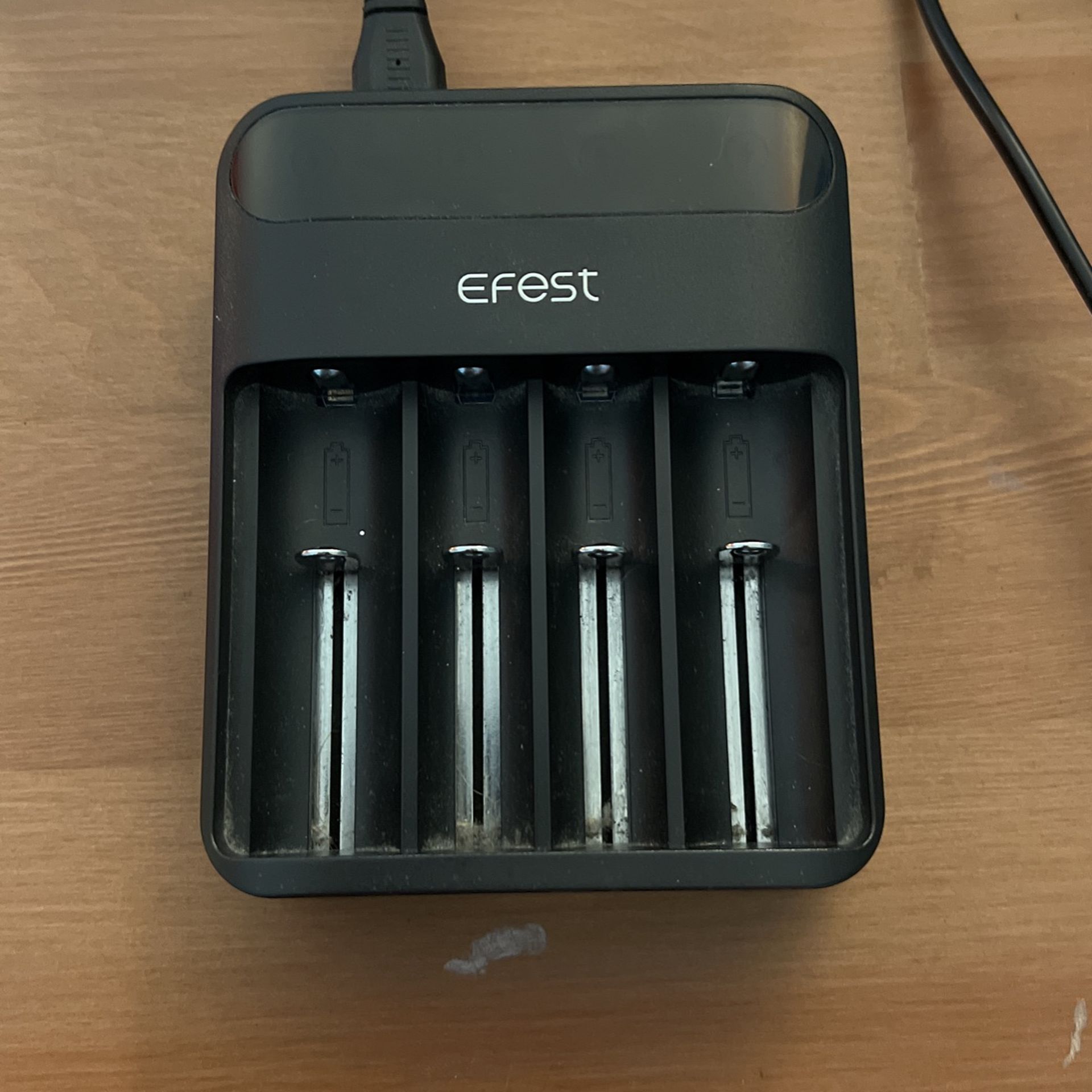 EFEST 18650 Battery Charger